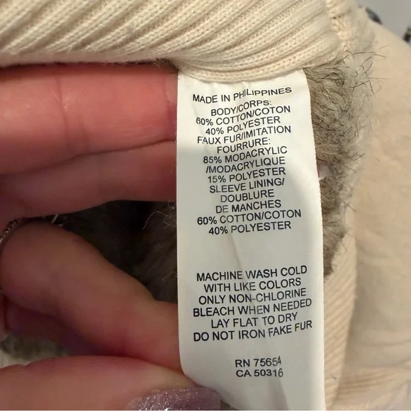 Vintage Abercrombie & Fitch Faux Fur sweatshirt girls Junior size Large - Picture 4 of 10